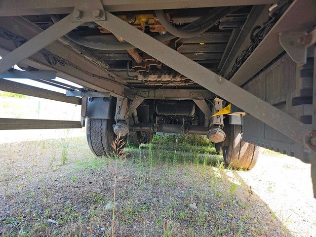 Fahrzeugabbildung Kraker Schubboden, Lift, ALCOA LM; leichter Unfall