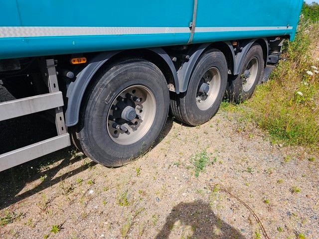 Fahrzeugabbildung Kraker Schubboden, Lift, ALCOA LM; leichter Unfall