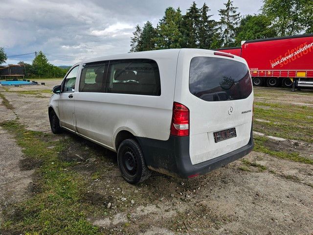 Fahrzeugabbildung Mercedes-Benz Vito Tourer 116 Bluetec Unfall, 8 Sitzer