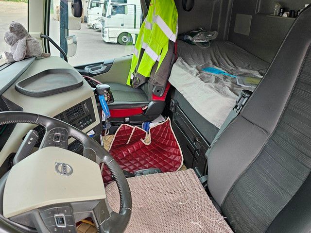 Fahrzeugabbildung Volvo FH 500 Globe, 2 Kreishydr, Wartungsvertrag