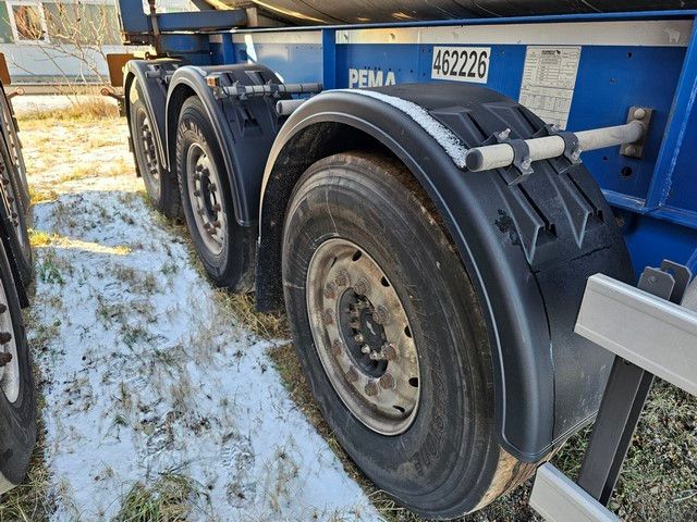 Fahrzeugabbildung Schmitz Cargobull Tankcontainer Chassis+Tankcontainer Schwallwand