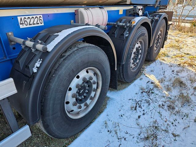 Fahrzeugabbildung Schmitz Cargobull Tankcontainer Chassis+Tankcontainer Schwallwand