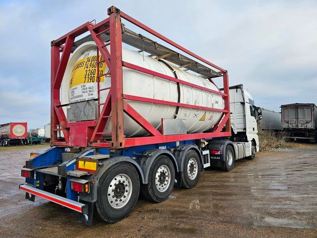 Fahrzeugabbildung Schmitz Cargobull Tankchassis mit Tankcontainer, 424.676 KM