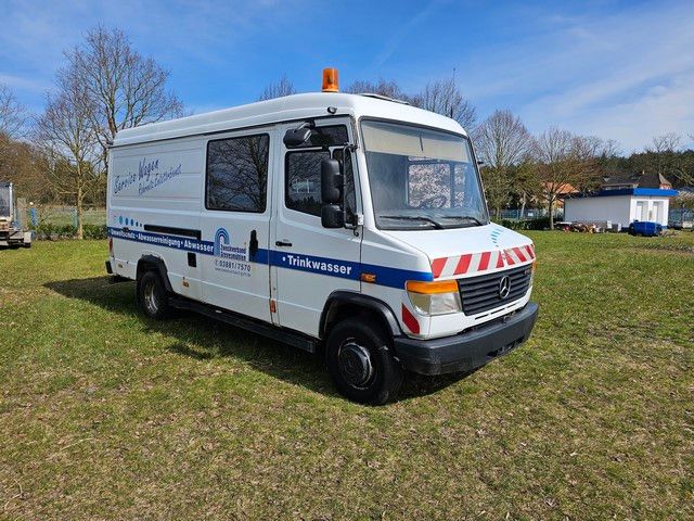 Fahrzeugabbildung Mercedes-Benz 616 D, Standheizung, Werkstattausrüstung, 6 Gang