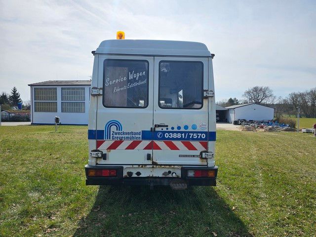 Fahrzeugabbildung Mercedes-Benz 616 D, Standheizung, Werkstattausrüstung, 6 Gang