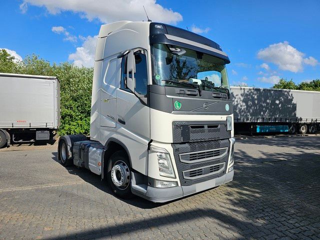 Fahrzeugabbildung Volvo FH 500 Globe, Euro 6,mit Drum Turbine/Kompressor