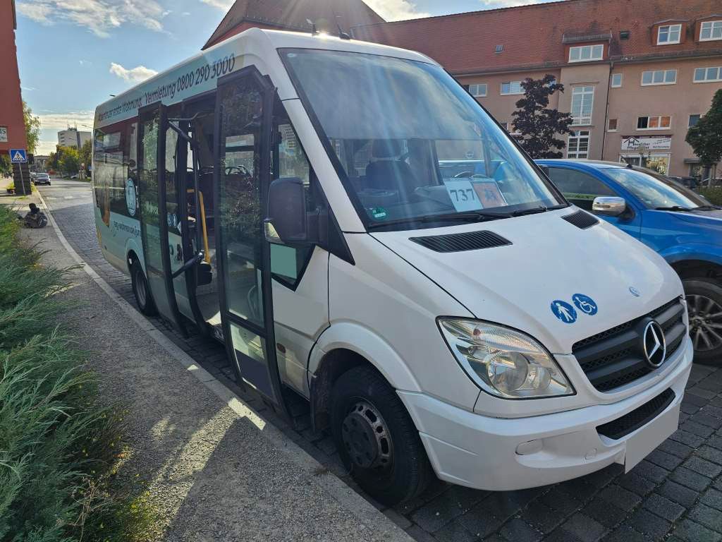 Fahrzeugabbildung Mercedes-Benz Sprinter 65 Niederflubus, Evobus, 2. Motor