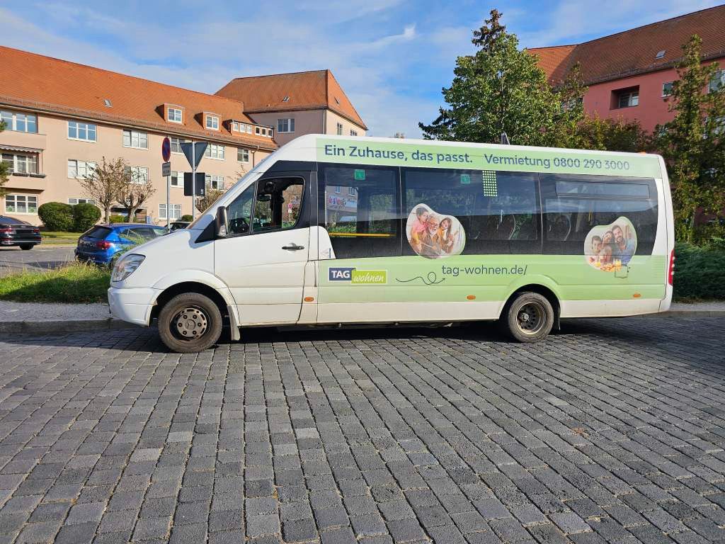 Fahrzeugabbildung Mercedes-Benz Sprinter 65 Niederflubus, Evobus, 2. Motor