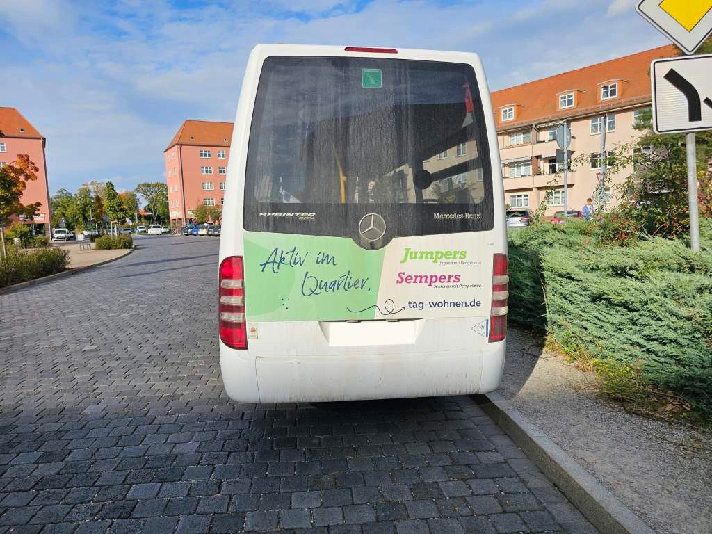 Fahrzeugabbildung Mercedes-Benz Sprinter 65 Niederflubus, Evobus, 2. Motor