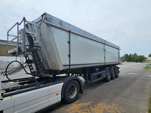 Schmitz Cargobull 48 cbm Getreidekipper, ALU, WABCO ABS, Lift