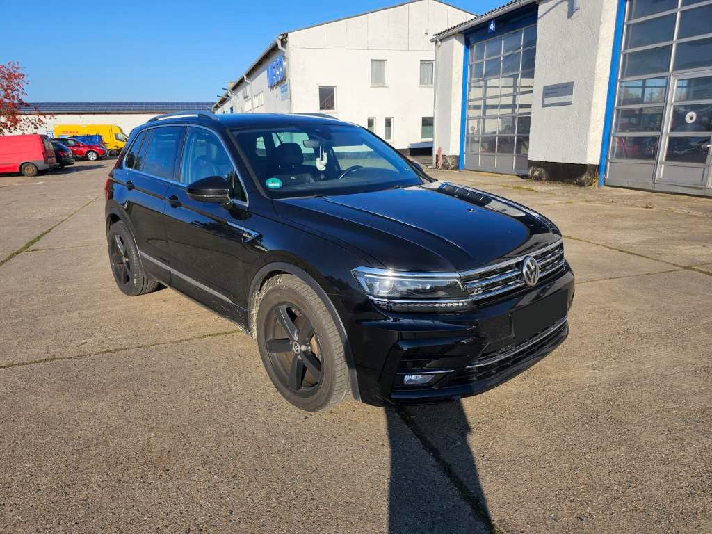 Fahrzeugabbildung Volkswagen Tiguan 2.0 TDI SCR DSG