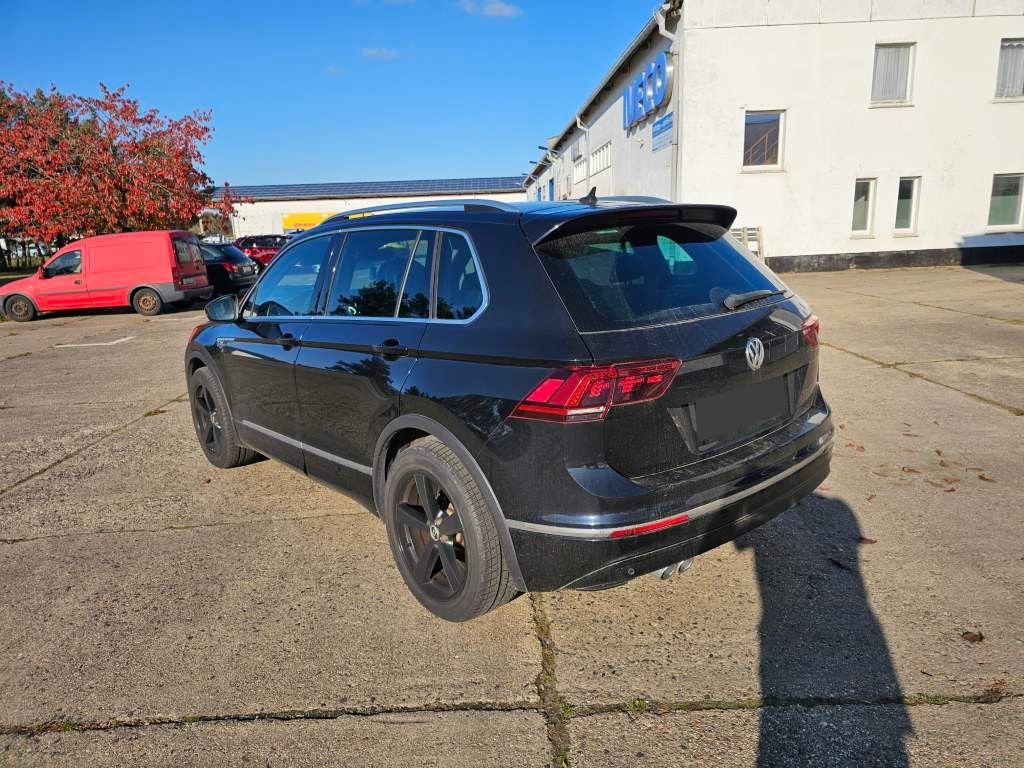 Fahrzeugabbildung Volkswagen Tiguan 2.0 TDI SCR DSG