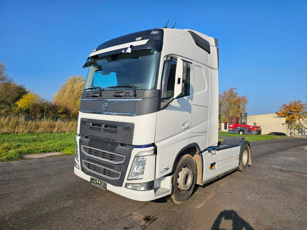 Volvo FH 500 Globe, 2 Kreishydr, Prod. 2021, VEB+