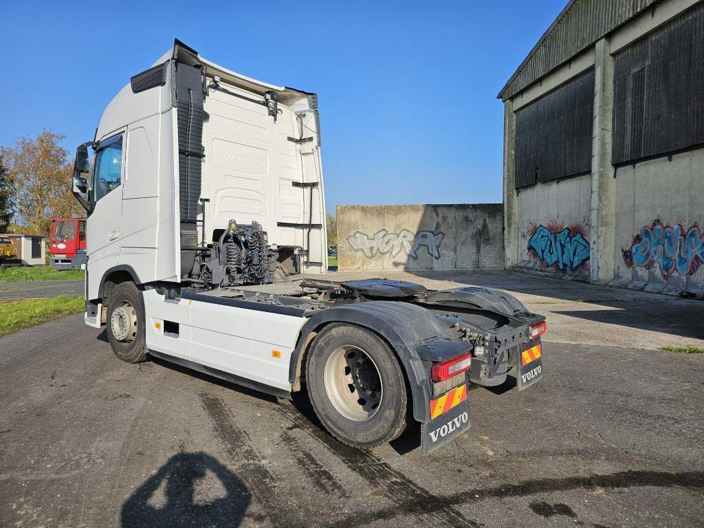 Fahrzeugabbildung Volvo FH 500 Globe, 2 Kreis Hydr., Vollwartungsvertrag