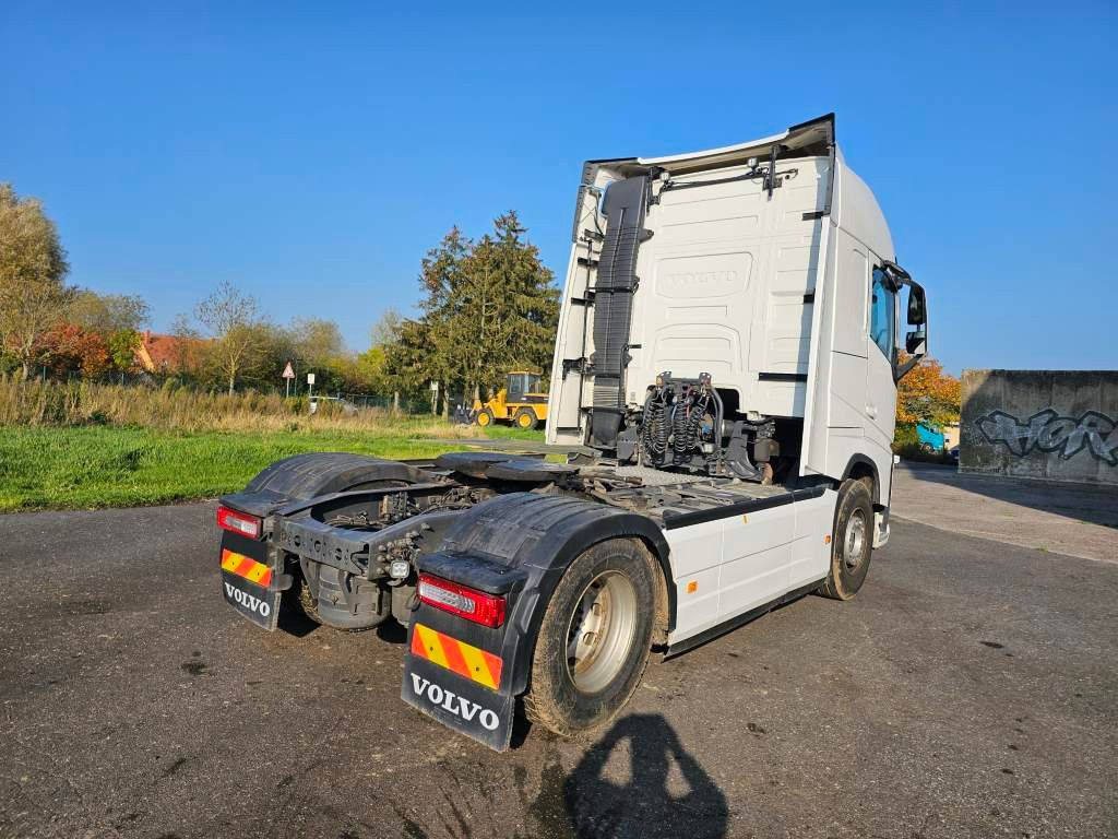 Fahrzeugabbildung Volvo FH 500 Globe, 2 Kreis-Hydr., Vollsp.,Vollwartung