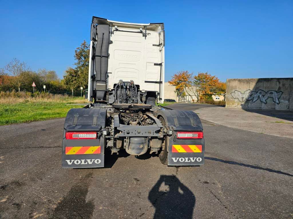 Fahrzeugabbildung Volvo FH 500 Globe, Vollwartung, 2-Kreis-Hydr., Euro 6