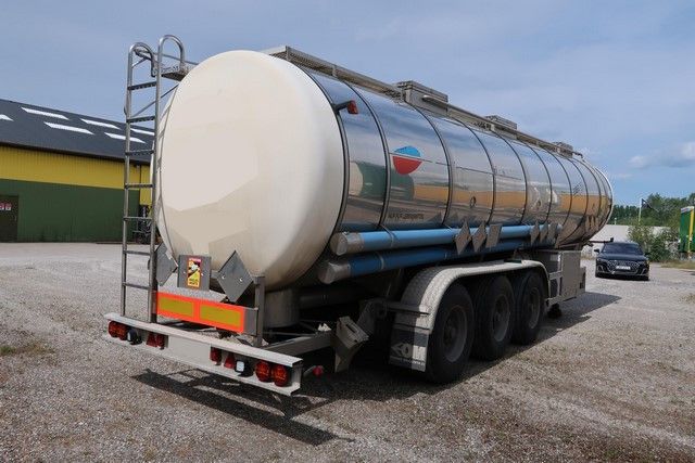 Fahrzeugabbildung Andere Tarm 32.000 Liter,3 Kammer, Tanker, Heizung