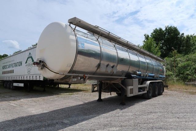 Fahrzeugabbildung Andere Tarm 32.000 Liter,3 Kammer, Tanker, Heizung