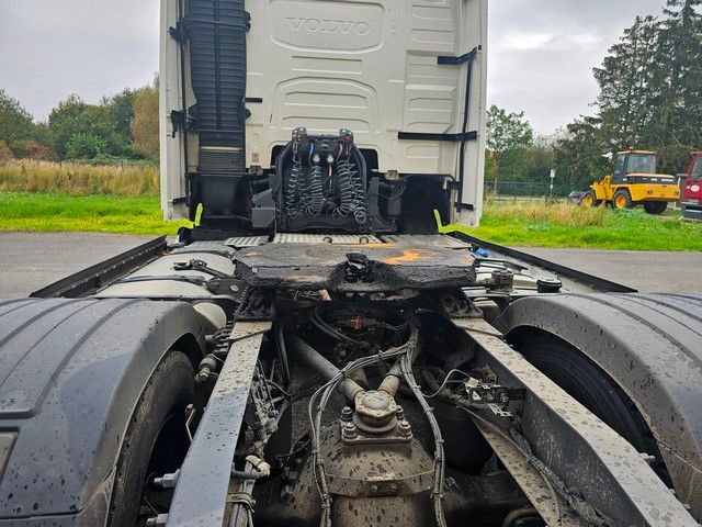 Fahrzeugabbildung Volvo FH 500 Globe, 2 Kreis Hydr., VEB+, Wartungsvertr