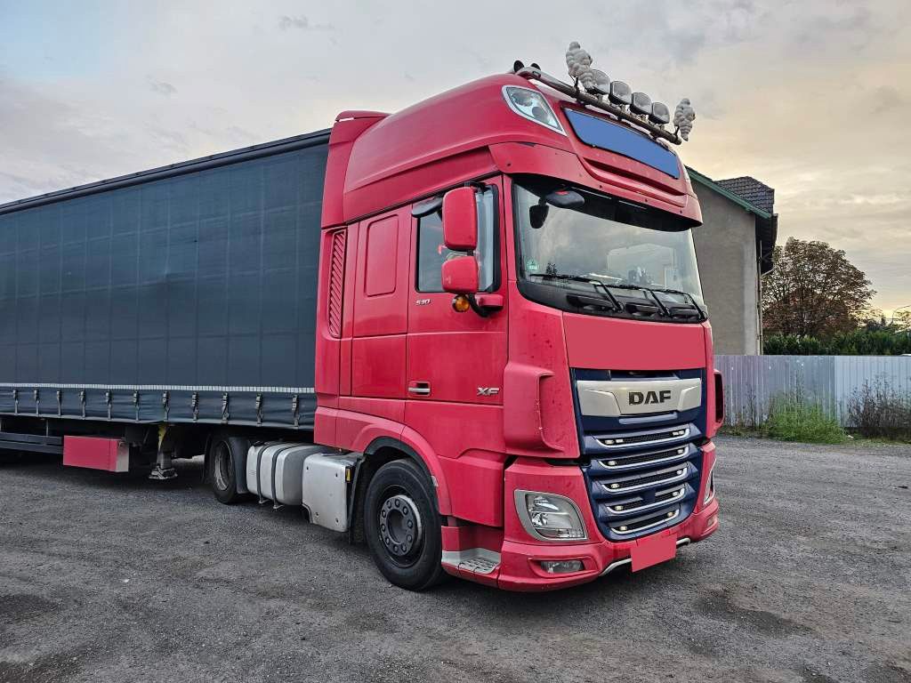 Fahrzeugabbildung DAF XF 530 SSC LL, ZF Intarder, Euro 6, Standklima