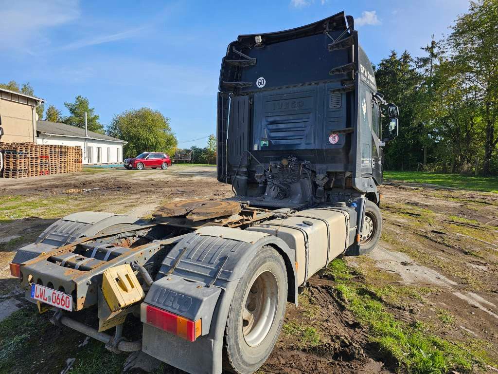 Fahrzeugabbildung Iveco 450 AS440ST45/TP mit b2 Kreishydr., Retrader