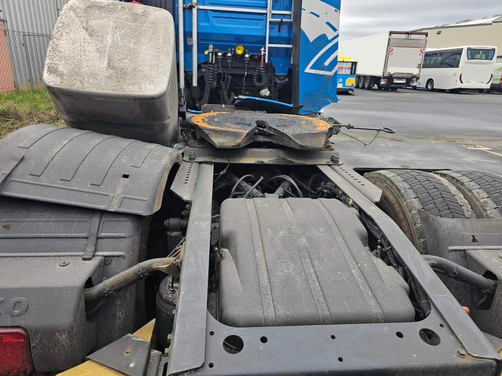 Fahrzeugabbildung Iveco Stralsi S490 Unfall, Retarder, Doppeltank