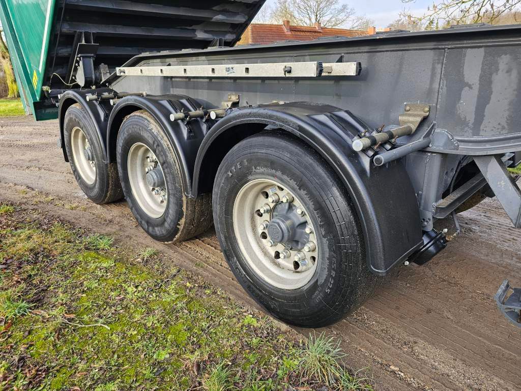 Fahrzeugabbildung Meierling 27 cbm Alu-Mulde mit Strahlboden, Lift, BPW