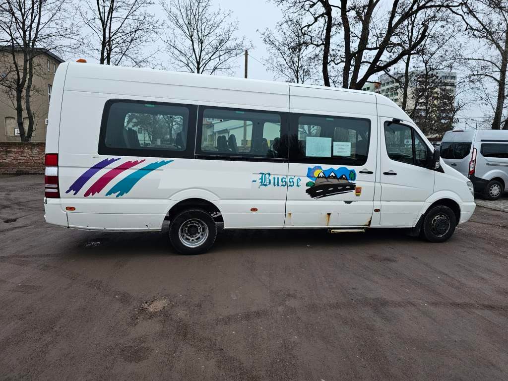 Fahrzeugabbildung Mercedes-Benz Transfer 45, Sprinter 516 CDI, hydr. Tür, 16+1