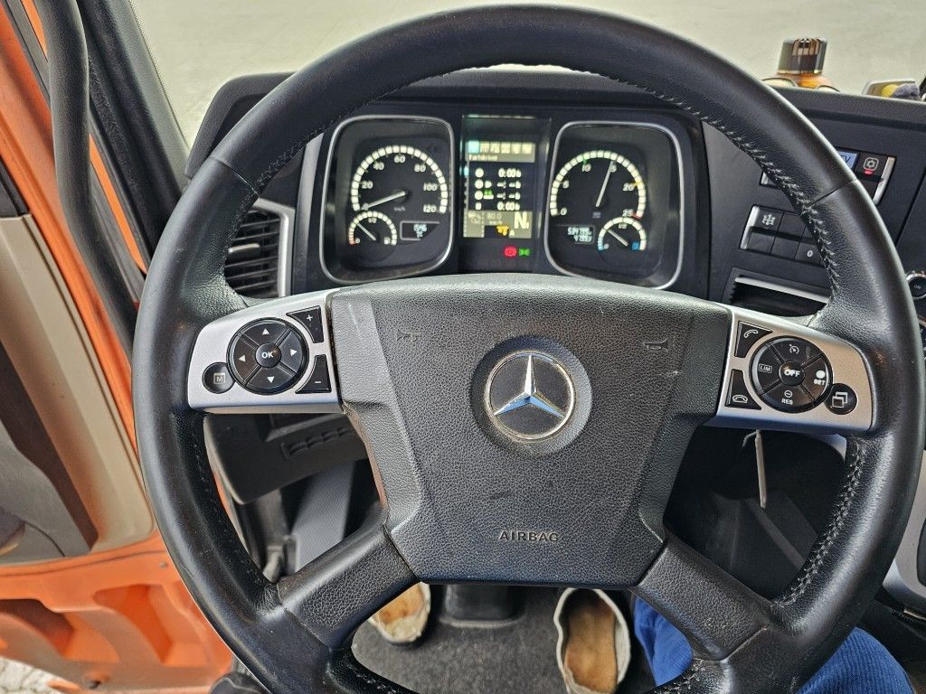 Fahrzeugabbildung Mercedes-Benz 2553 3-Seiten-Kipper, Zuggewicht 60 To, Euro 6