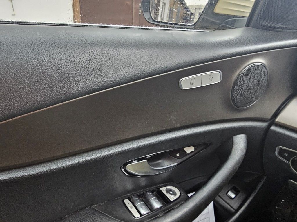 Fahrzeugabbildung Mercedes-Benz E 200 d Autom., ZV, Klima Automat, Touch, Taxi