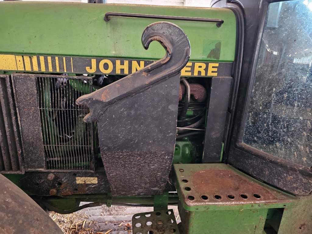 Fahrzeugabbildung John Deere 2850 AS 4x4