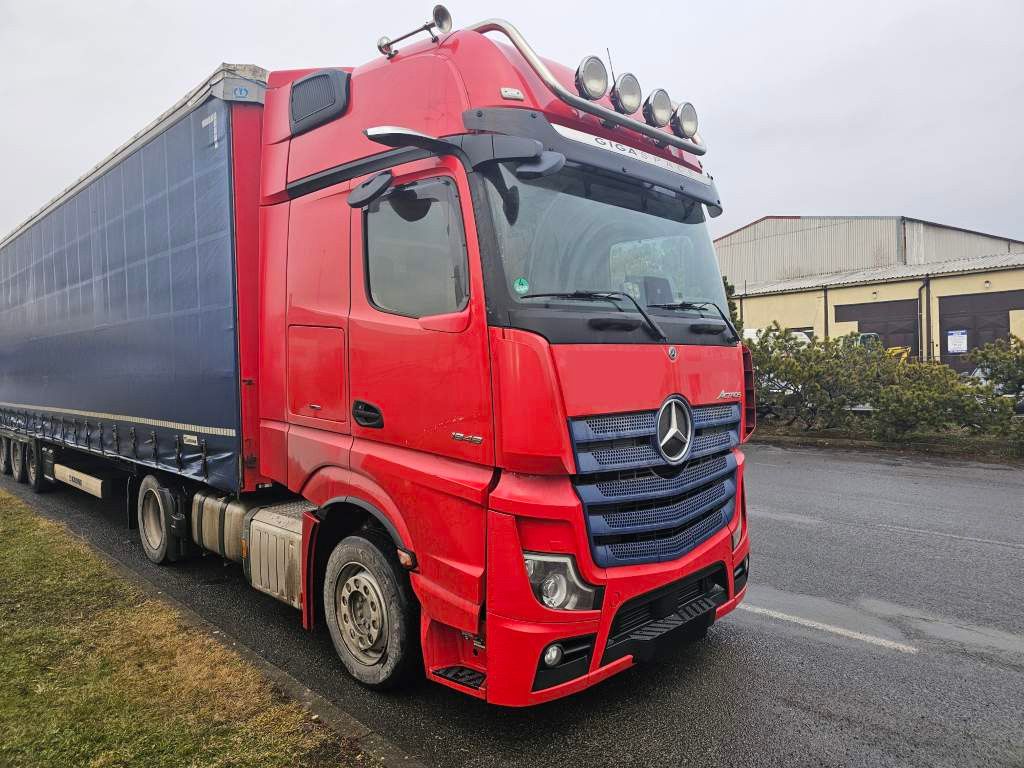 Fahrzeugabbildung Mercedes-Benz 1848 LL Giga Space, Retarder, Deutsches Fahrzeug