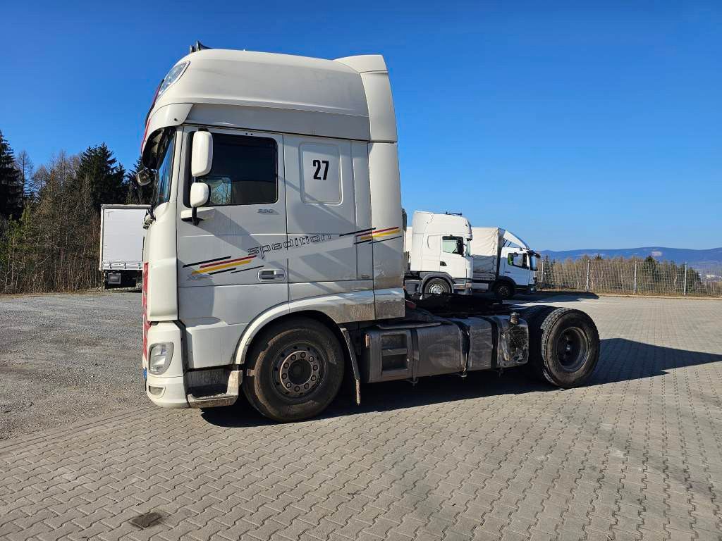 Fahrzeugabbildung DAF XF 530 SSC,ZF Intarder,Traxon,Stzandklima,Unfall