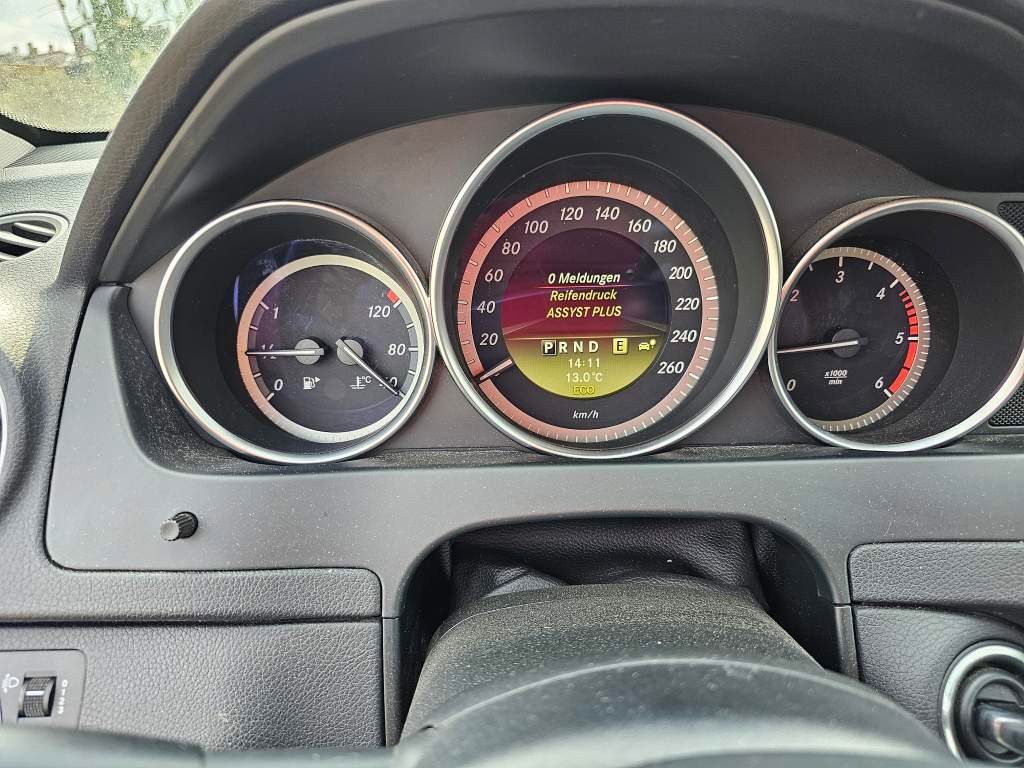 Fahrzeugabbildung Mercedes-Benz C 200 CDI T BlueEFFICIENCY