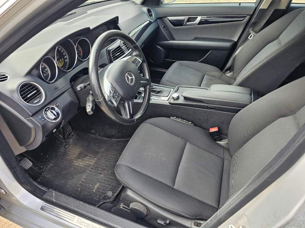 Fahrzeugabbildung Mercedes-Benz C 200 CDI T BlueEFFICIENCY